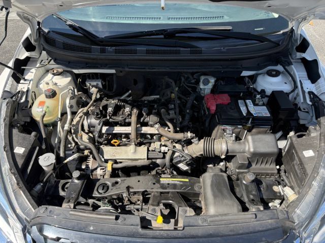 Used 2021 Nissan Kicks S FWD image 35