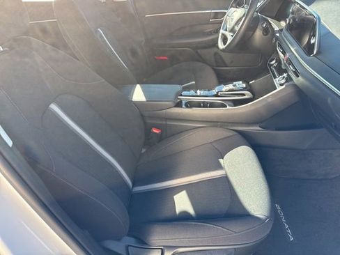 Used 2023 Hyundai Sonata SEL w/ Convenience Package image 12