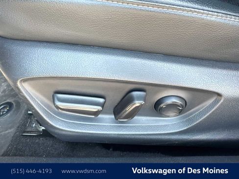 Used 2022 Toyota Camry XSE image 24