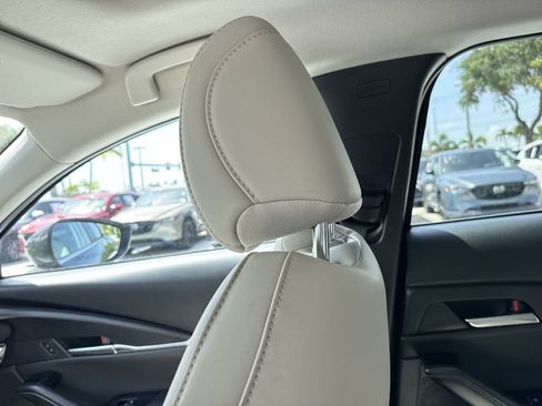 Used 2025 MAZDA CX-30 AWD 2.5 S w/ Preferred Package image 16