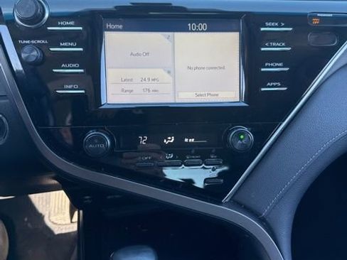 Used 2018 Toyota Camry SE w/ Convenience Package image 7