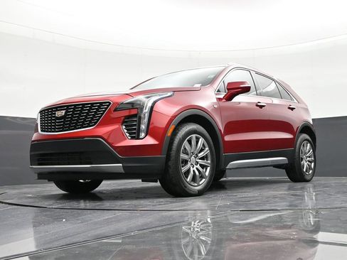 Used 2021 Cadillac XT4 Premium Luxury w/ Driver Awareness Package image 20