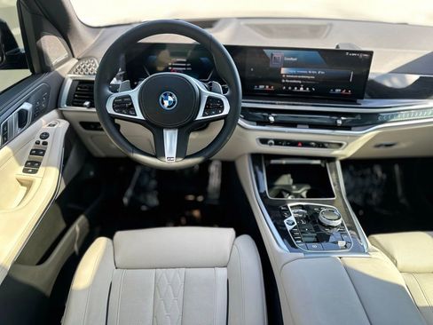 Certified 2025 BMW X5 xDrive50e w/ Executive Package AWD/4WD image 11