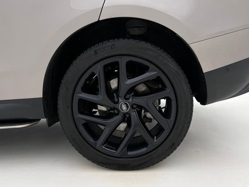 Used 2023 Land Rover Range Rover Sport SE image 27