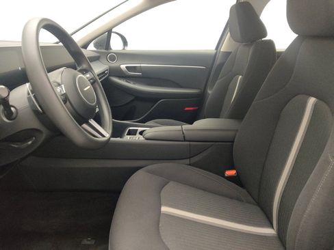 Used 2025 Hyundai Sonata SEL FWD image 17