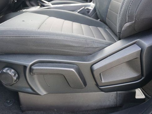 Used 2019 Ford Ranger XLT w/ Equipment Group 301A Mid image 22