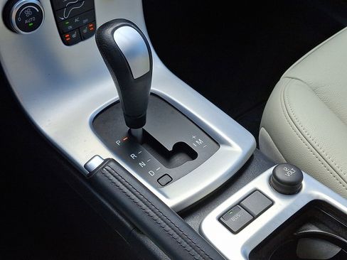 Used 2012 Volvo C30 T5 image 16