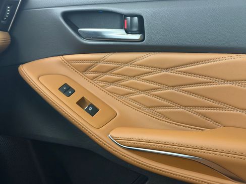 Used 2019 Toyota Avalon Limited w/ Advanced Safety Package image 25