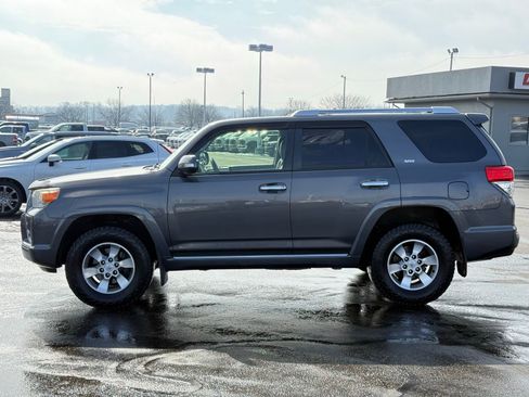 Used 2012 Toyota 4Runner SR5 w/ Premium Pkg w/3rd Row Seat image 6