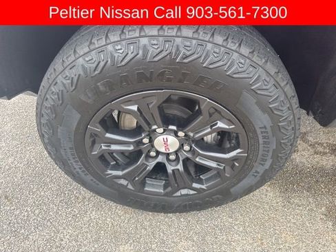 Used 2024 GMC Canyon Elevation w/ Convenience Package image 9