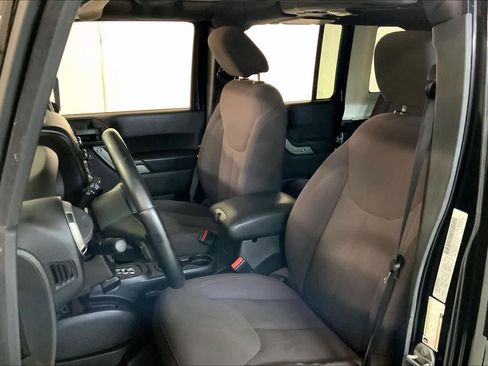 Used 2015 Jeep Wrangler Unlimited Sport w/ Quick Order Package 24S image 8