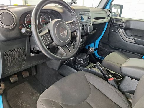 Used 2017 Jeep Wrangler Sport w/ Quick Order Package 23S image 8