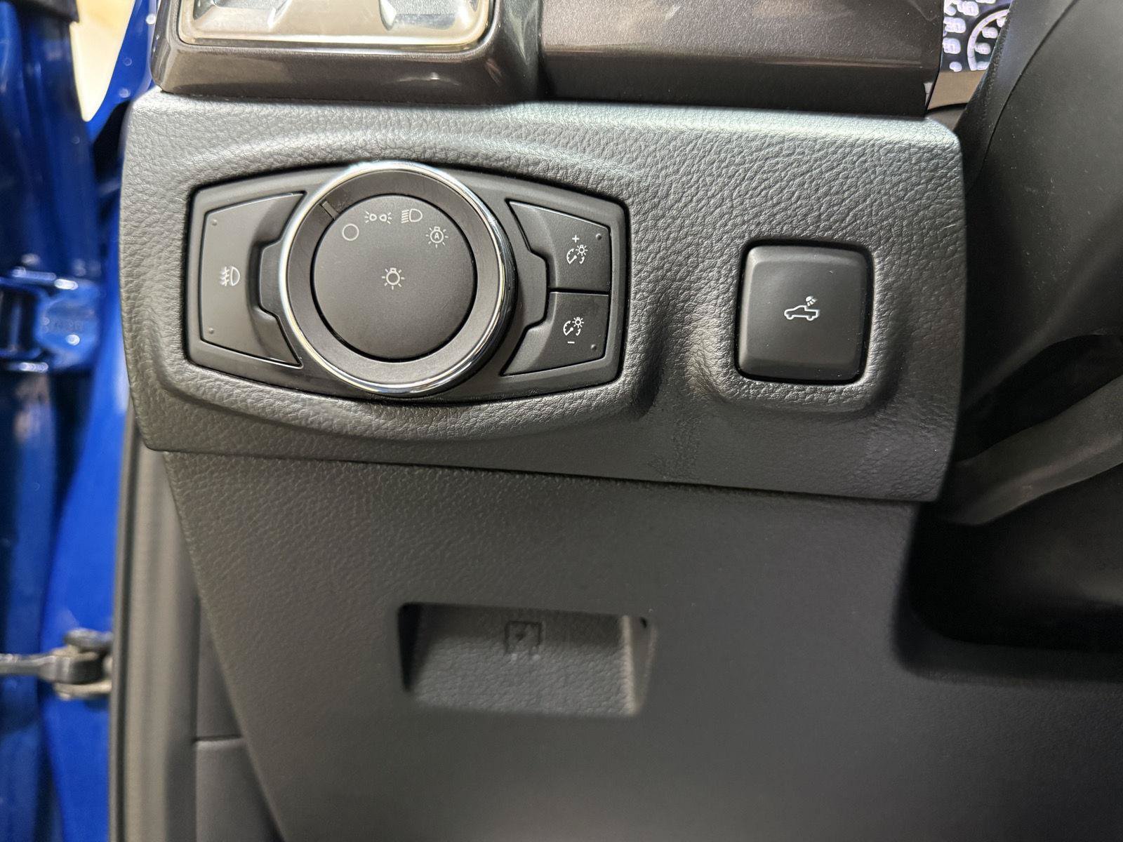 Used 2019 Ford Ranger Lariat w/ Equipment Group 501A Mid AWD/4WD image 11