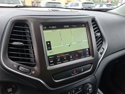 Used 2022 Jeep Cherokee Trailhawk w/ Sun, Sound & Nav Group image 18