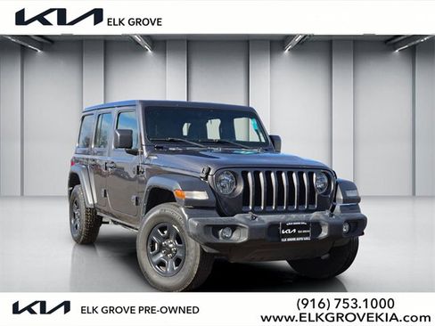 Used 2022 Jeep Wrangler Unlimited Sport image 1