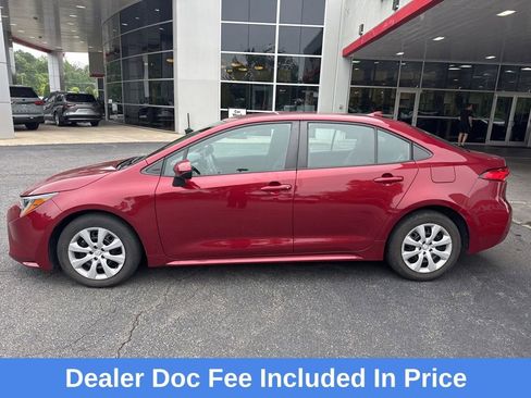 Used 2024 Toyota Corolla LE FWD image 1