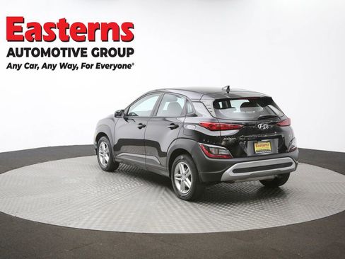 Used 2022 Hyundai Kona SE w/ Winter Weather Package image 63