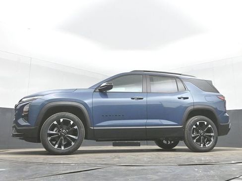 New 2026 Chevrolet Equinox RS AWD/4WD image 44