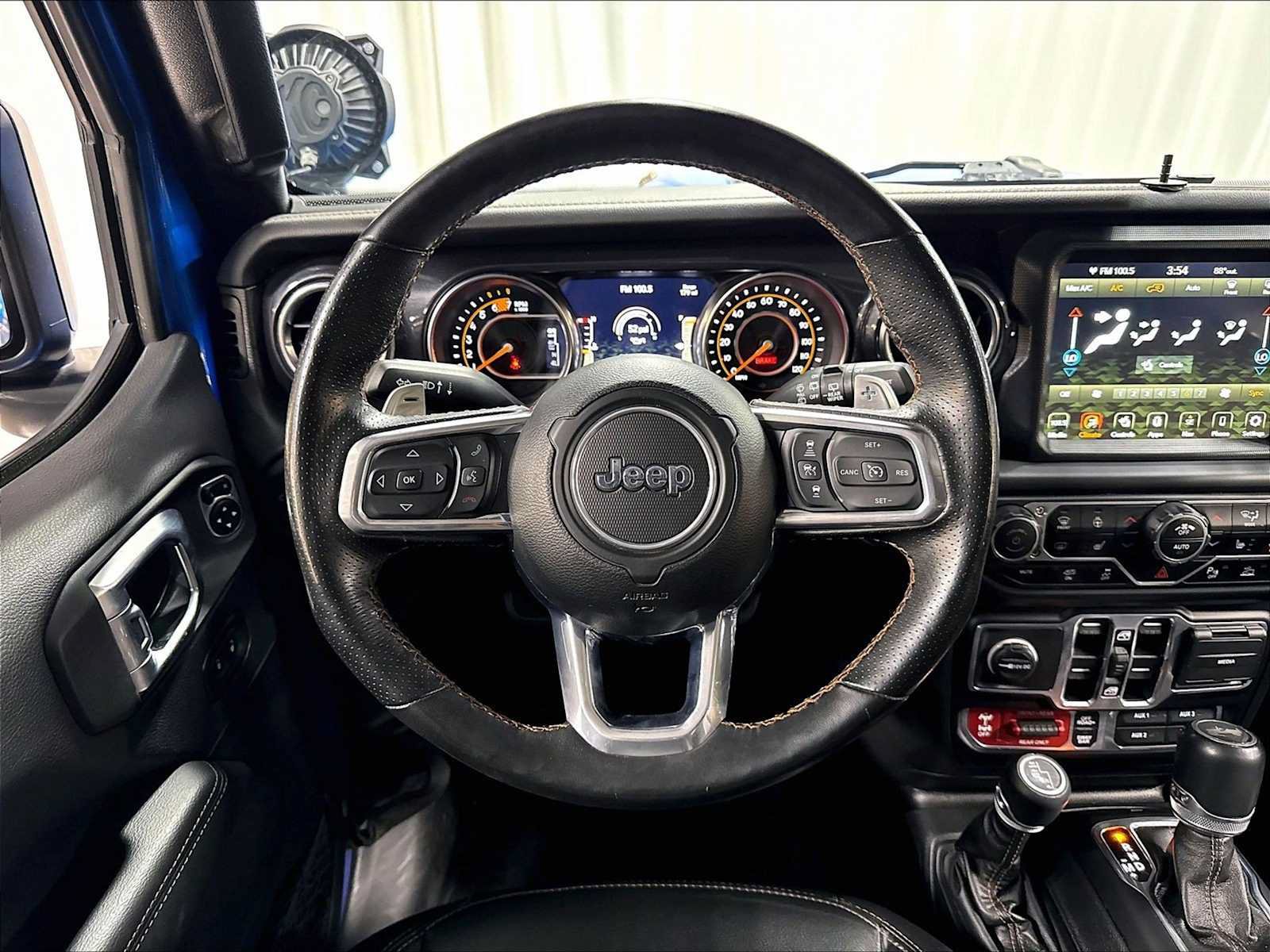 Used 2023 Jeep Wrangler Unlimited Rubicon 392 w/ Trailer Tow Package AWD/4WD image 18