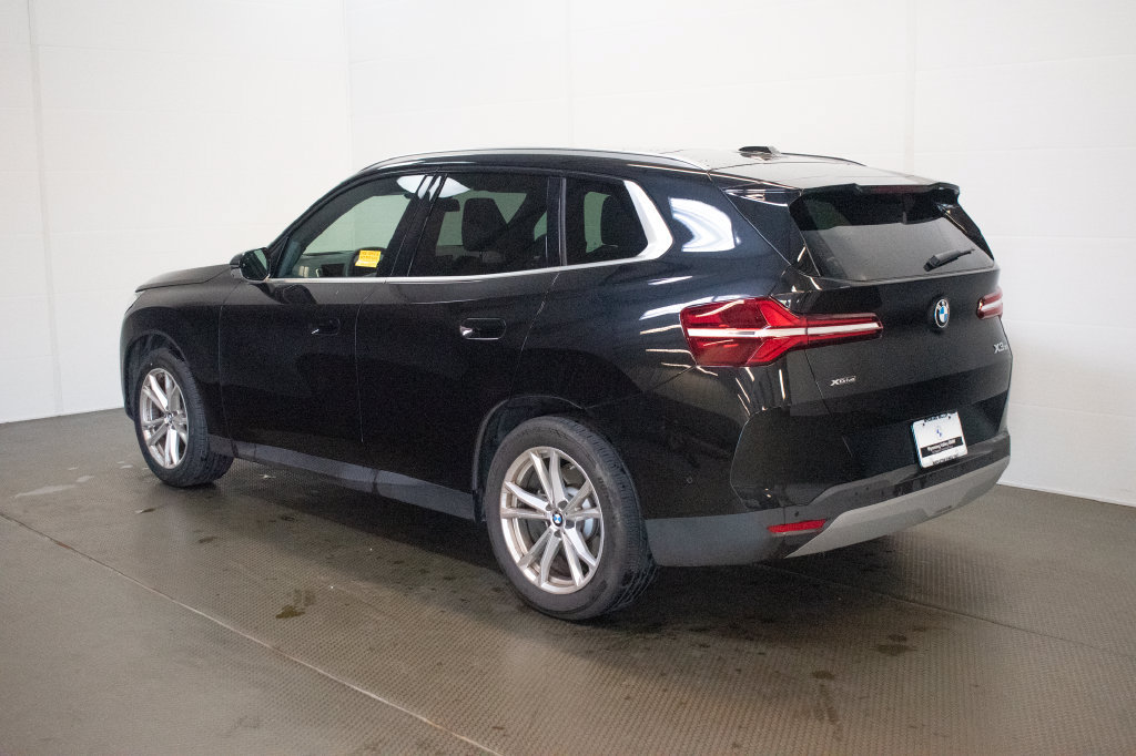 Used 2025 BMW X3 xDrive30i w/ Premium Package AWD/4WD image 6