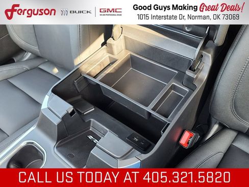 New 2026 GMC Sierra 1500 Elevation w/ Elevation Premium Package AWD/4WD image 32