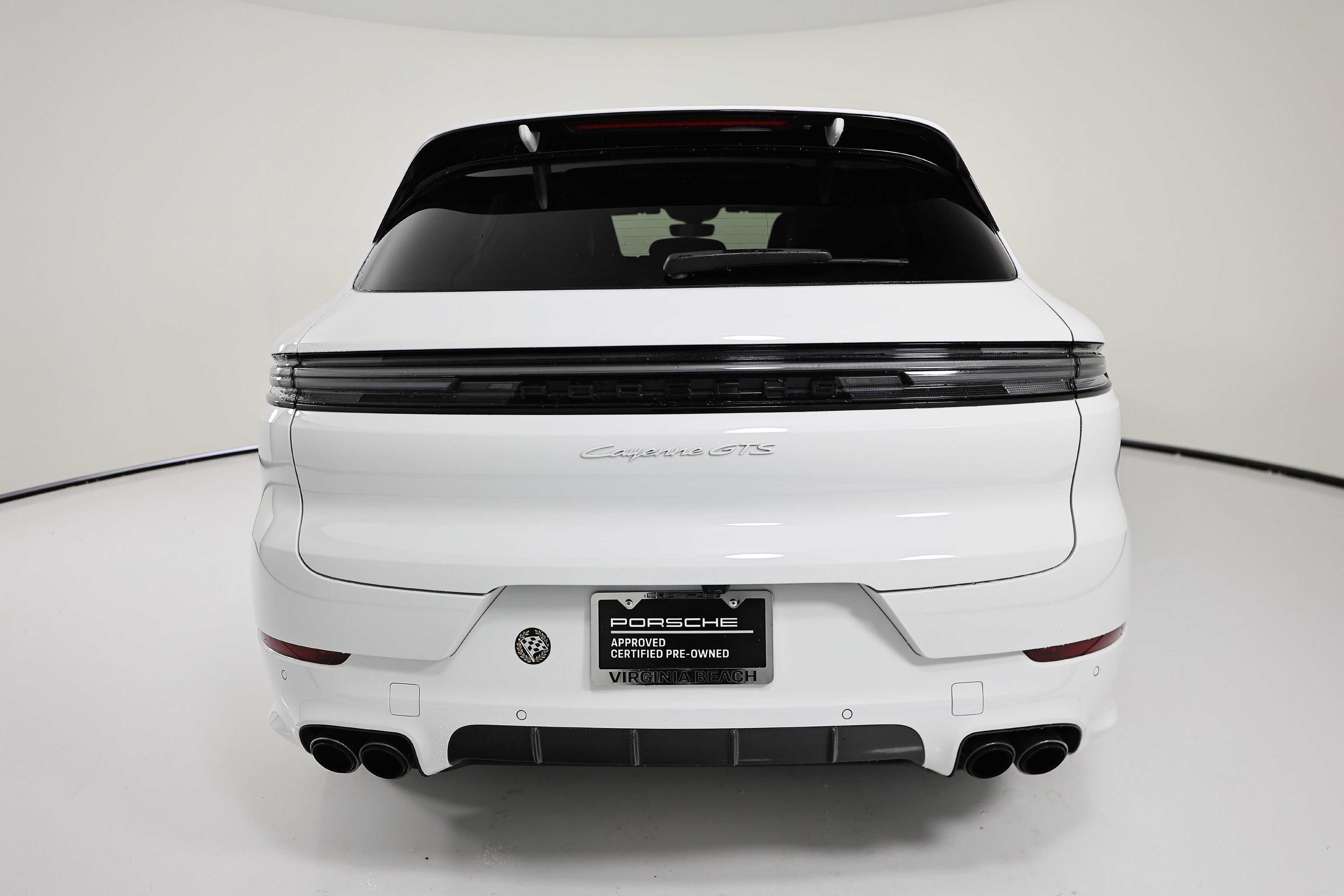 Certified 2025 Porsche Cayenne GTS AWD/4WD image 6