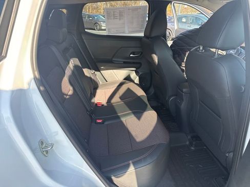 Used 2025 Nissan Kicks SR w/ Interior Electronics Package image 30