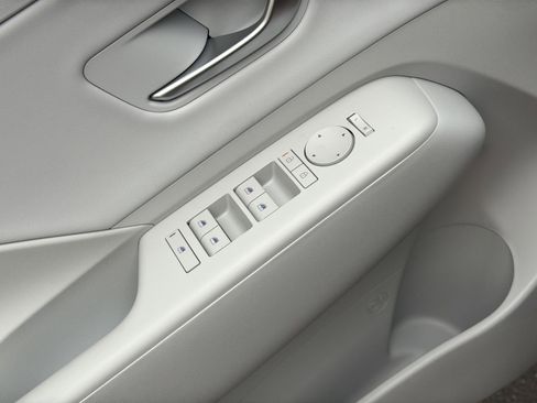 New 2026 Hyundai Kona SEL Premium AWD/4WD image 15