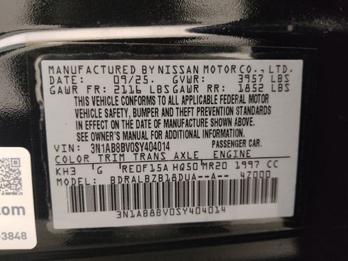 Used 2025 Nissan Sentra S FWD image 33