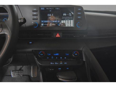 New 2025 Hyundai Elantra Sport image 63