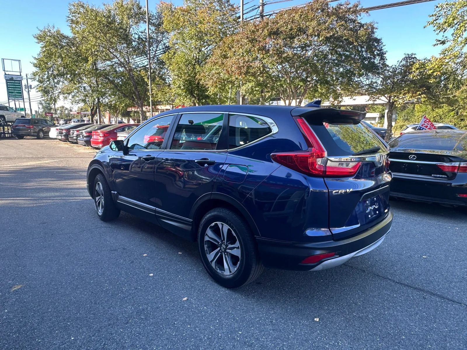 Used 2017 Honda CR-V LX image 5