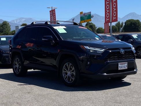 Certified 2023 Toyota RAV4 XLE Premium AWD/4WD image 43