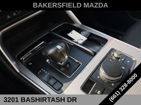 Used 2024 MAZDA CX-90 Plug-In Hybrid w/ Preferred AWD/4WD image 18