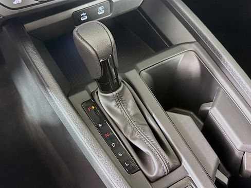 Certified 2025 Honda Accord SE image 17