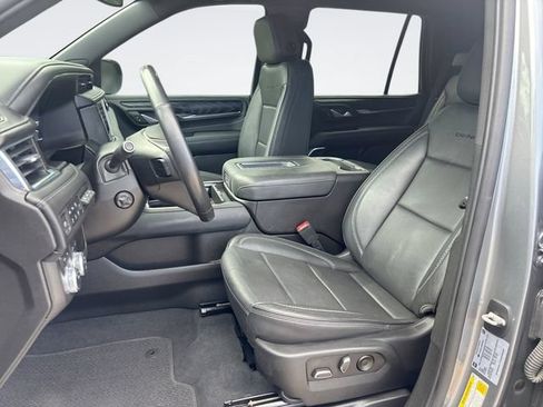 Used 2022 GMC Yukon Denali AWD/4WD image 11