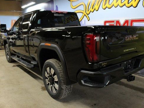 New 2025 GMC Sierra 2500 Denali w/ Max Trailering Package image 6