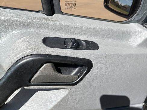 Used 2016 Mercedes-Benz Sprinter 3500 image 19