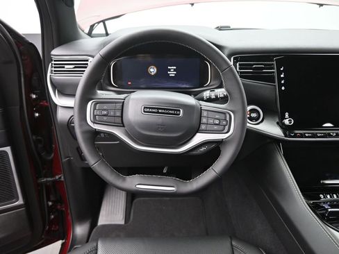New 2026 Jeep Grand Wagoneer image 29