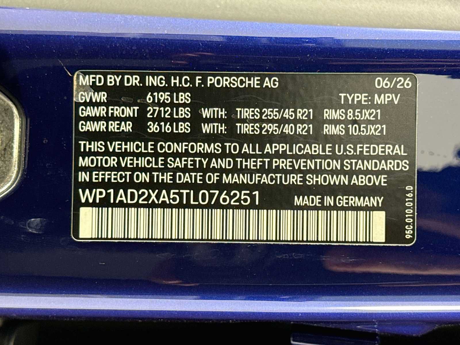Used 2026 Porsche Macan Electric RWD image 33