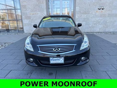 Used 2013 INFINITI G37 x w/ Premium Pkg image 2