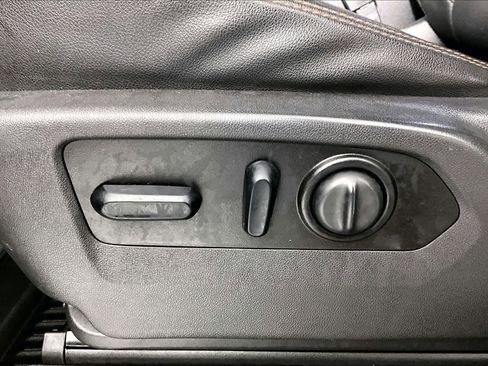 Used 2021 GMC Sierra 1500 AT4 w/ AT4 Value Package image 33