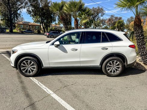 Used 2023 Mercedes-Benz GLC 300 4MATIC image 14