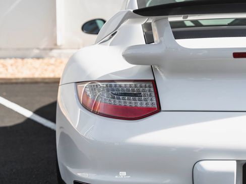 Used 2011 Porsche 911 GT2 RS RWD image 15