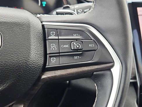 Used 2023 Jeep Grand Cherokee 4WD 4xe image 30