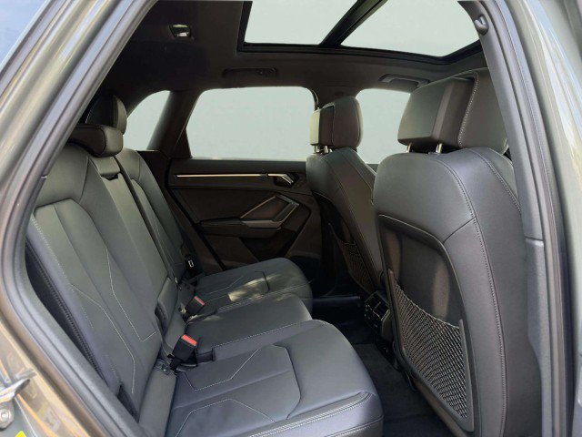 Certified 2025 Audi Q3 2.0T Premium w/ Convenience Package AWD/4WD image 27