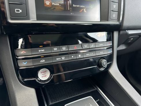 Used 2018 Jaguar F-PACE Premium AWD/4WD image 27
