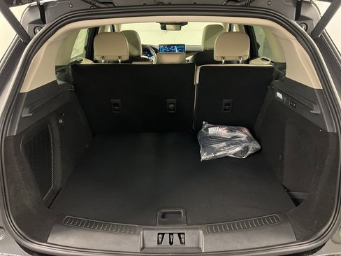 New 2026 Lincoln Corsair Grand Touring image 38