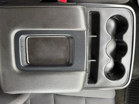 Used 2018 Chevrolet Silverado 2500 LT AWD/4WD image 27