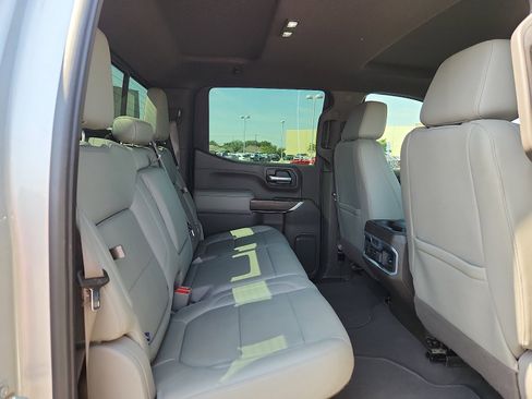 Used 2021 GMC Sierra 1500 SLT RWD image 14