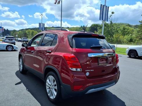 Used 2018 Chevrolet Trax Premier w/ LPO, Protection Package AWD/4WD image 5